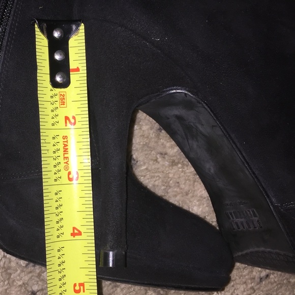 Stuart Weitzman Lace Up Boots - Picture 5 of 8
